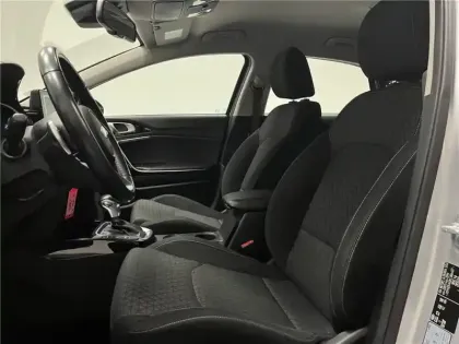 Photo 72 Kia Ceed 1.4 T-GDI 140 CH ISG DCT7