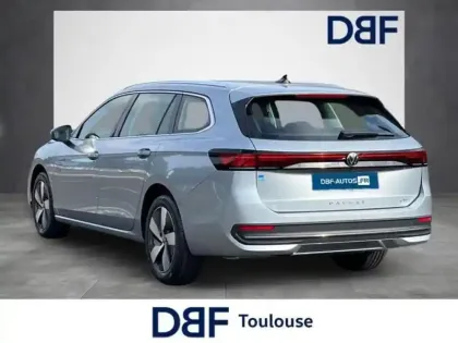 Photo 12 Volkswagen Passat NOUVELLE 1.5 ETSI 150CH DSG7 LIFE