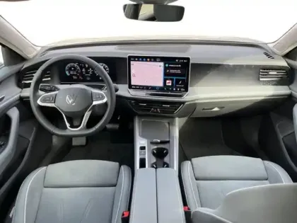 Photo 17 Volkswagen Passat NOUVELLE 1.5 ETSI 150CH DSG7 LIFE