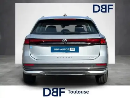 Photo 13 Volkswagen Passat NOUVELLE 1.5 ETSI 150CH DSG7 LIFE