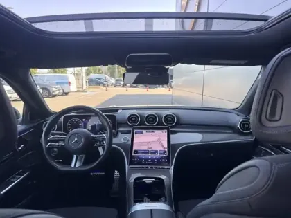 Photo 10 Mercedes Classe C  300 e Hybrid EQ Berline AMG L