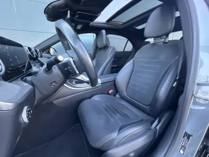 Photo 19 Mercedes Classe C  300 e Hybrid EQ Berline AMG L