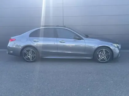 Photo 5 Mercedes Classe C  300 e Hybrid EQ Berline AMG L