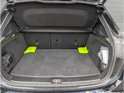Photo 9 Mercedes GLA 200 d