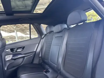 Photo 17 Mercedes GLC  220 d 4MATIC AMG Line