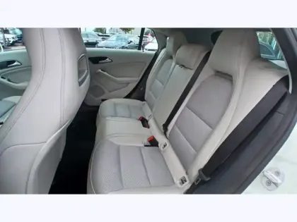 Photo 15 Mercedes CLA  180 SB Inspiration