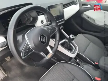 Photo 14 Renault Clio  1.3 TCe 140ch Techno