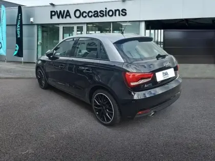 Photo 6 Audi A1  Sportback 1.0 TFSI 95ch ultra Midnight Series S tronic 7