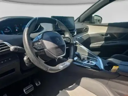 Photo 7 Peugeot 3008  HYBRID 225ch GT Line e-EAT8 10cv