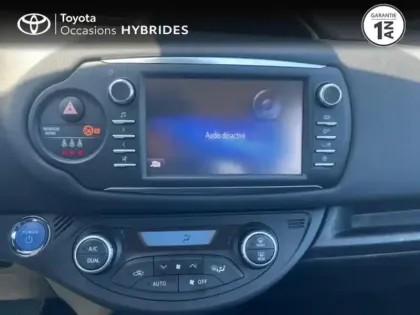 Photo 14 Toyota Yaris  100h Dynamic 5p