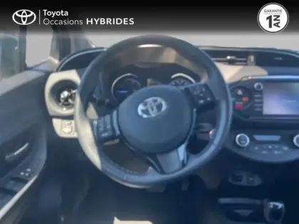 Photo 8 Toyota Yaris  100h Dynamic 5p