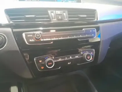 Photo 11 BMW X1  sDrive16dA 116ch Lounge DKG7 Euro6d-T