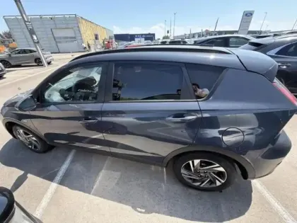 Photo 8 Hyundai Bayon  1.0 T-GDi 100ch Hybrid 48V Intuitive DCT-7