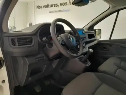 Photo 10 Renault Trafic  Fg L1H1 2T8 2.0 Blue dCi 150ch Confort
