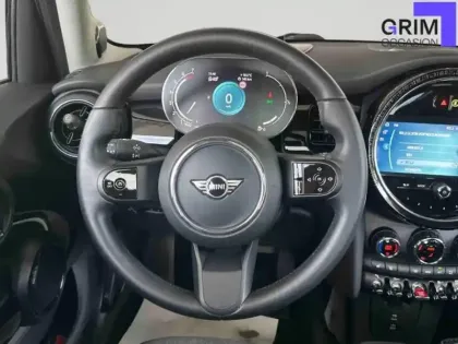 Photo 12 Mini Mini  5 Portes Cooper 136ch Edition Premium Plus BVA7