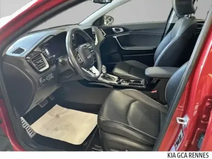 Photo 12 Kia Xceed  1.6 GDi 105ch + Plug-In 60.5ch Premium DCT6 MY22