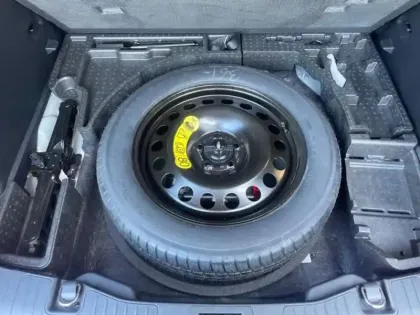 Photo 9 Ford Kuga  2.5 Duratec 180ch Hybrid FlexiFuel Titanium Powershift