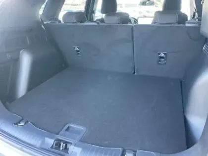 Photo 8 Ford Kuga  2.5 Duratec 180ch Hybrid FlexiFuel Titanium Powershift