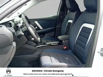 Photo 8 Citroën C4  1.2 Hybride 145ch COLLECTION e-DCS6