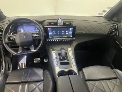 Photo 8 DS DS 7  Crossback PureTech 180ch Grand Chic Automatique 10cv