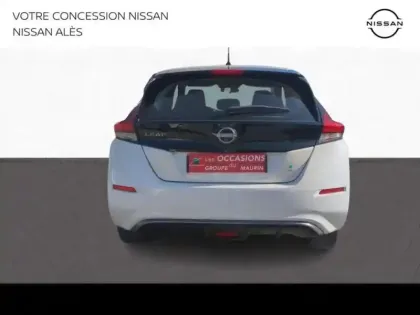 Photo 5 Nissan Leaf  217ch e+ 62kWh Acenta 22