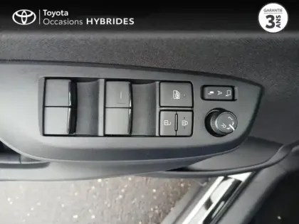 Photo 13 Toyota Yaris  Cross 116h Design MY25