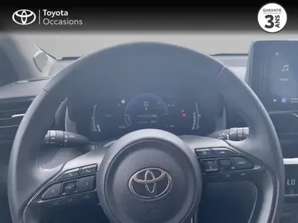 Photo 12 Toyota Yaris  Cross 116h Dynamic Business MC24