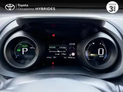 Photo 13 Toyota Yaris  Cross 116h Dynamic MY22