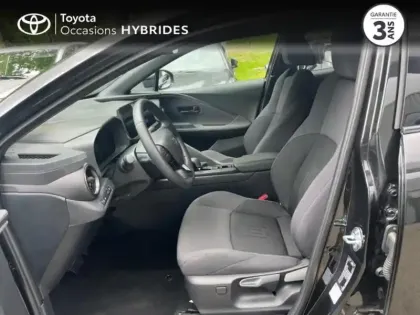 Photo 12 Toyota C-HR  2.0 Hybride 200ch Design MY25