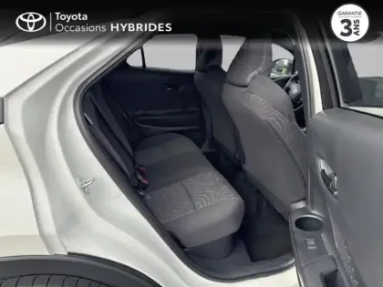 Photo 6 Toyota C-HR  1.8 Hybride 140ch Graphic MY26