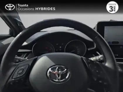 Photo 12 Toyota C-HR  184h Collection 2WD E-CVT MY22