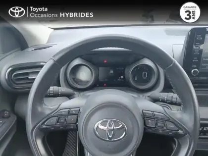Photo 12 Toyota Yaris  116h Design 5p MY22