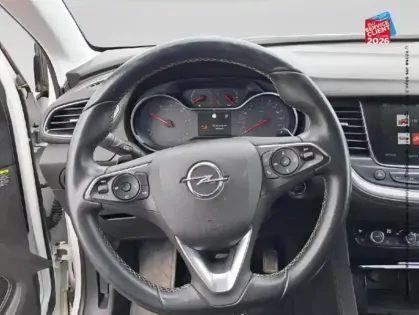 Photo 11 Opel Grandland  1.6 Turbo 225ch Hybride Ultimate