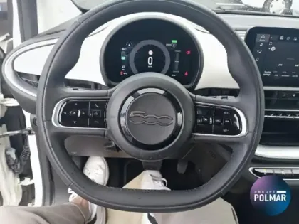 Photo 8 Fiat 500  e 118ch Icône