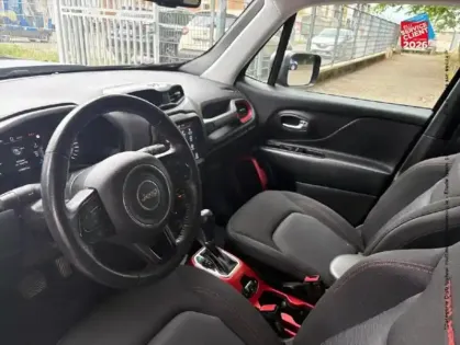 Photo 14 Jeep Renegade  1.3 Turbo T4 240ch 4xe Trailhawk AT6