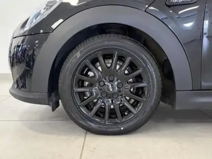 Photo 8 Mini Mini  Cooper 136ch  Edition Camden BVA7