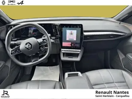 Photo 9 Renault Megane  E-Tech Electric EV60 220ch Iconic super charge