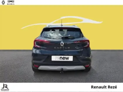 Photo 10 Renault Captur  1.6 E-Tech hybride 145ch Equilibre