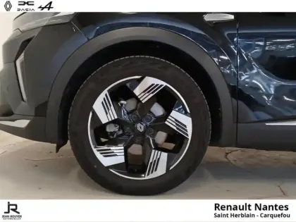 Photo 8 Renault Symbioz  1.6 E-Tech full hybrid 145ch Techno
