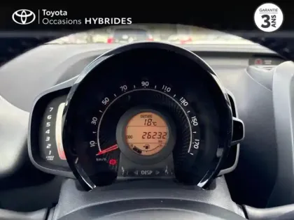Photo 9 Toyota Aygo  1.0 VVT-i 72ch x-play 5P MY19