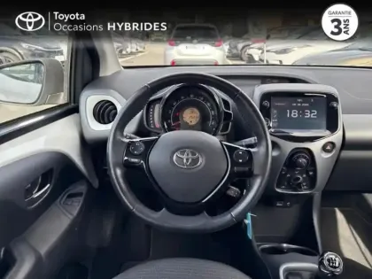 Photo 14 Toyota Aygo  1.0 VVT-i 72ch x-play 5P MY19