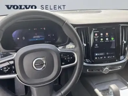 Photo 10 Volvo V60  B4 197ch Plus Style Dark DCT 7