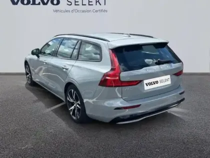 Photo 5 Volvo V60  B4 197ch Plus Style Dark DCT 7