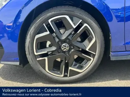 Photo 12 Volkswagen Golf  1.5 eTSI EVO2 150ch R-Line Edition DSG7