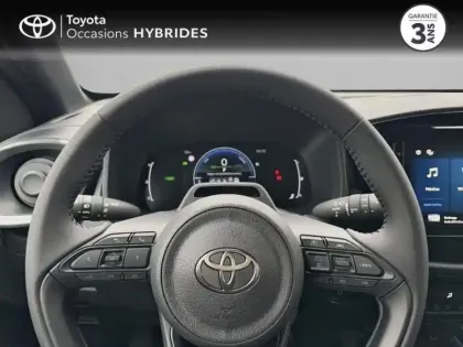 Photo 8 Toyota Aygo  X 116h Graphic
