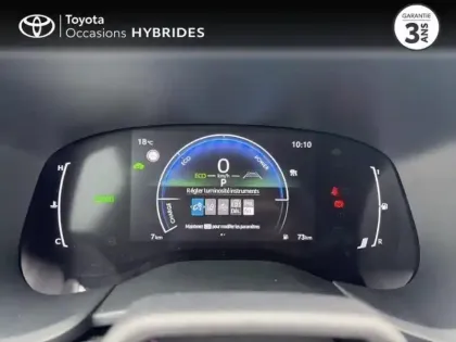 Photo 10 Toyota Aygo  X 116h Graphic