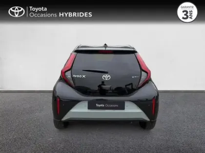 Photo 7 Toyota Aygo  X 116h Graphic