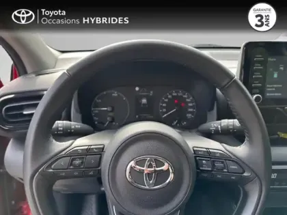 Photo 12 Toyota Yaris  116h Dynamic 5p MC24