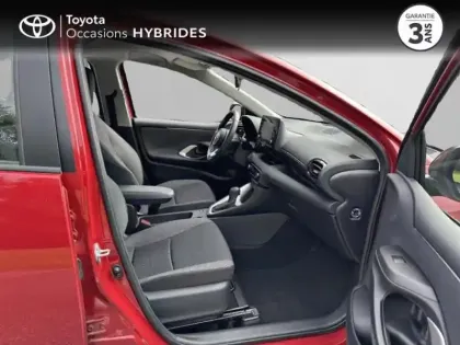 Photo 5 Toyota Yaris  116h Dynamic 5p MC24