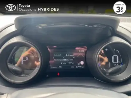 Photo 13 Toyota Yaris  Cross 116h Dynamic MY22